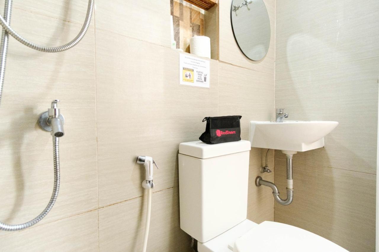 Reddoorz Near V Mapa Station Hotel Manila Ngoại thất bức ảnh