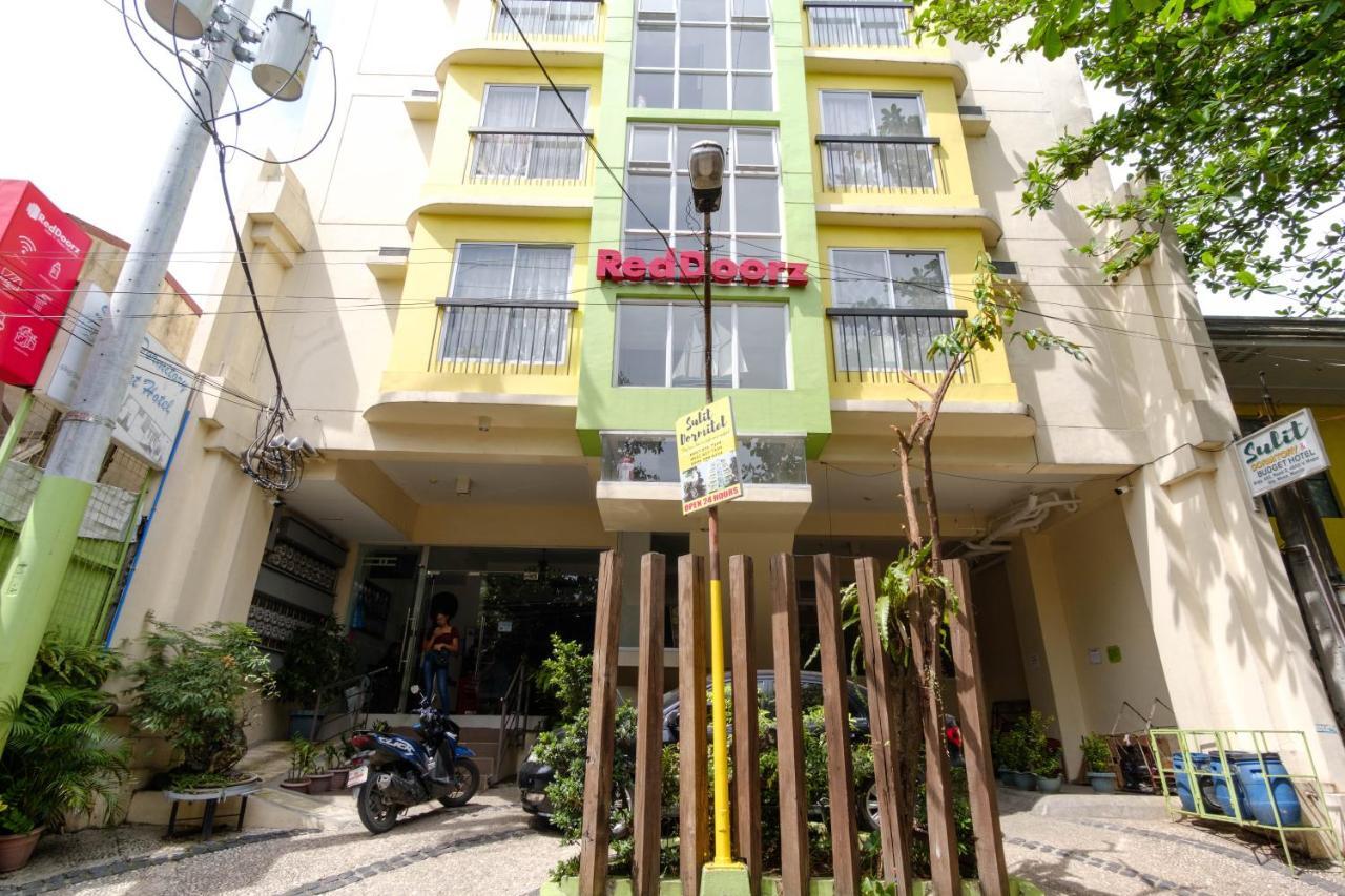 Reddoorz Near V Mapa Station Hotel Manila Ngoại thất bức ảnh
